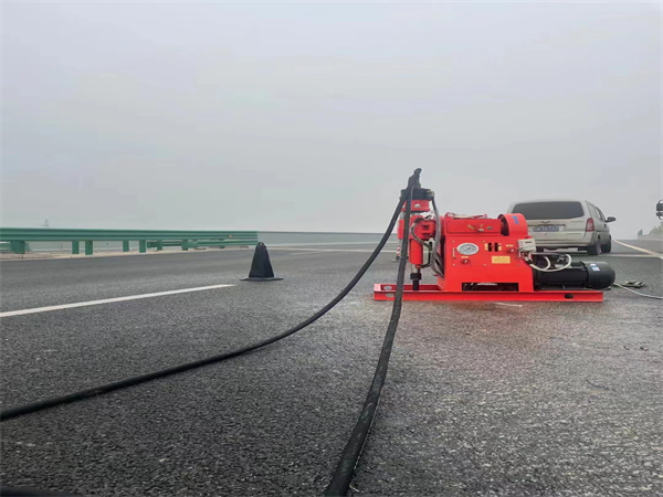 陇西马路路基路面开裂下沉注浆加固灌浆